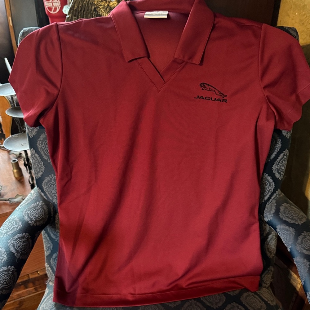 NikeGold Jaguar Maroon Short Sleeve Women’s Golf Shirt